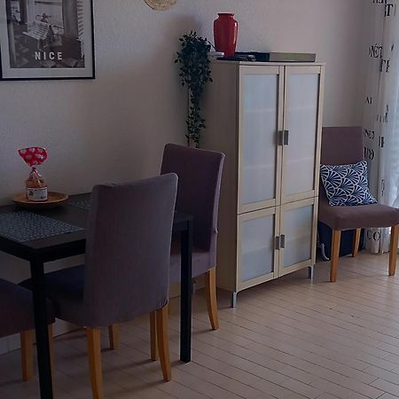 Appartement Vue Mer Piscines Parking Les Coraux Agay Plage Saint-Raphaël Exterior foto